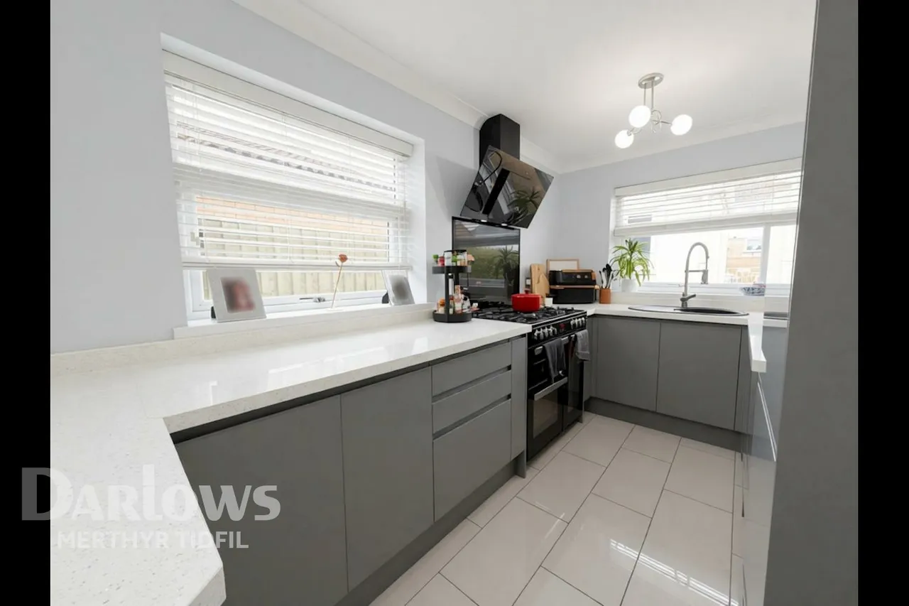 Monmouth Drive, Merthyr Tydfil, photo 11