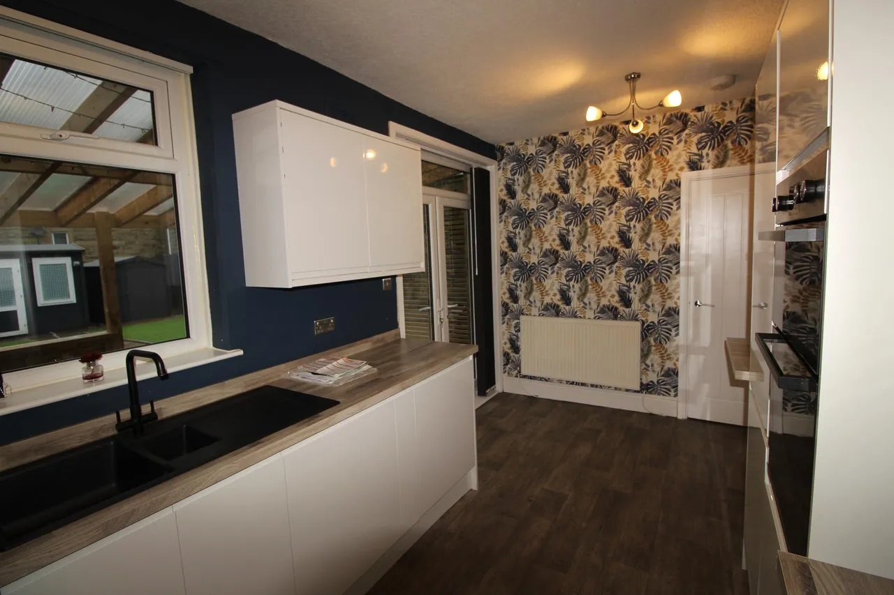 Hazelwood Road, Nelson, BB9, photo 3