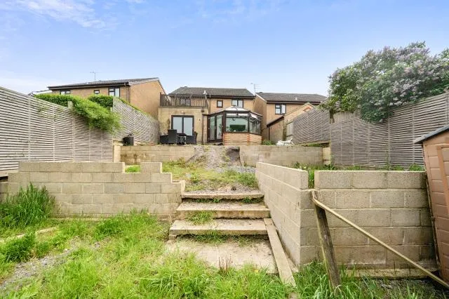 Southernwood Drive, Swindon, SN2, photo 14