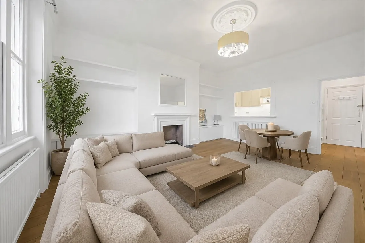 Belsize Park Gardens London, London NW3 4LB, photo 7