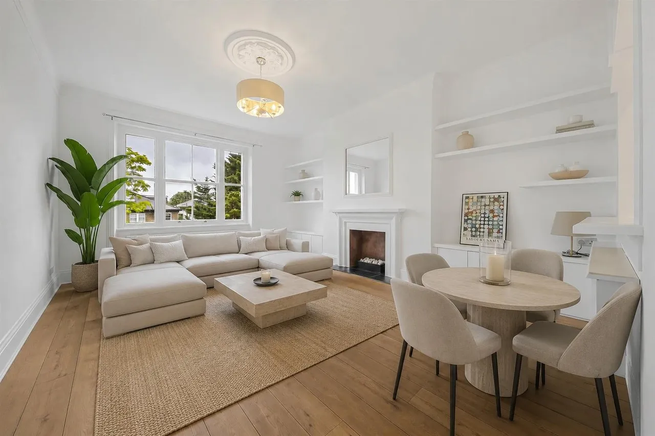 2 bed house for sale — Belsize Park Gardens London, London NW3 4LB