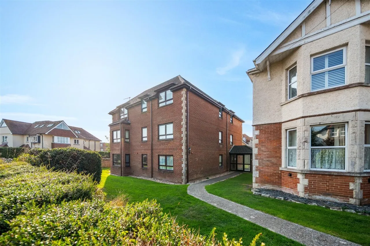 Rabling Road, Swanage, BH19, photo 13