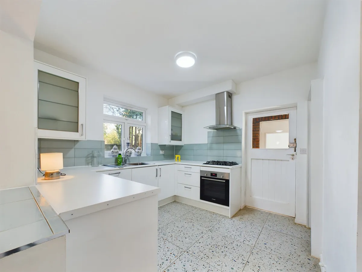 Ravenswood Court, Kingston Upon Thames, KT2, photo 14