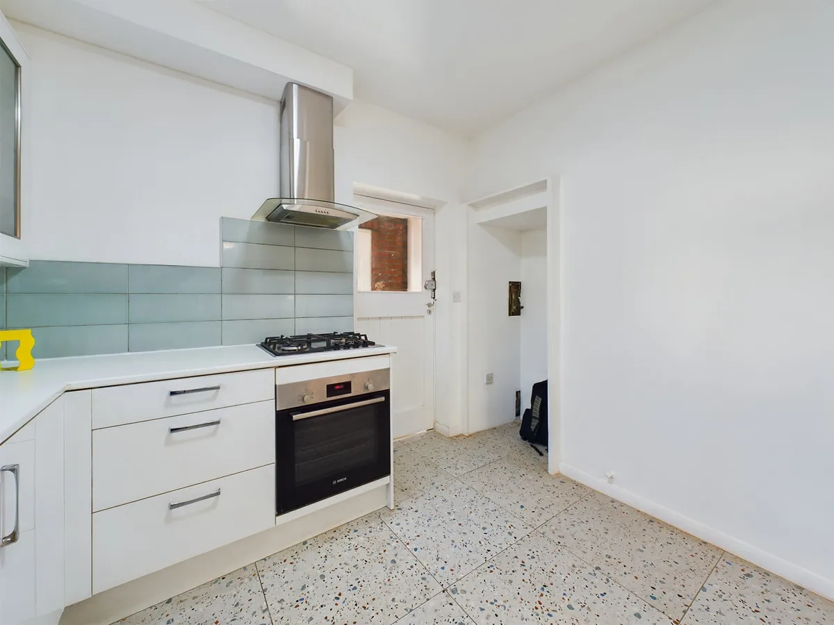 Ravenswood Court, Kingston Upon Thames, KT2, photo 15