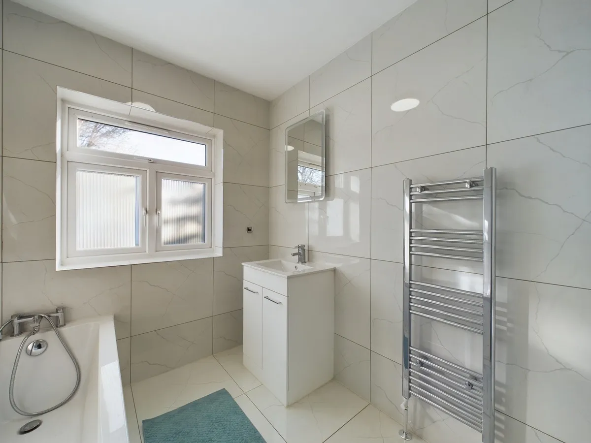 Ravenswood Court, Kingston Upon Thames, KT2, photo 39