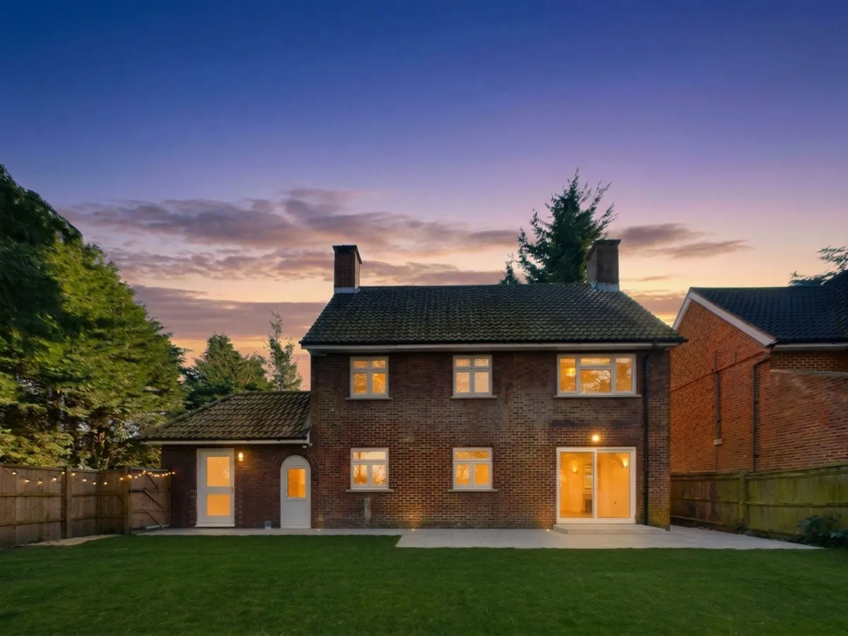 Ravenswood Court, Kingston Upon Thames, KT2, photo 2