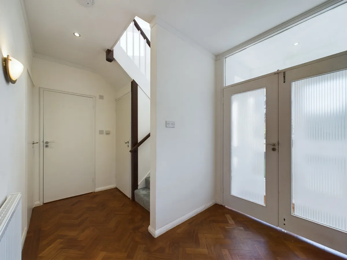 Ravenswood Court, Kingston Upon Thames, KT2, photo 5