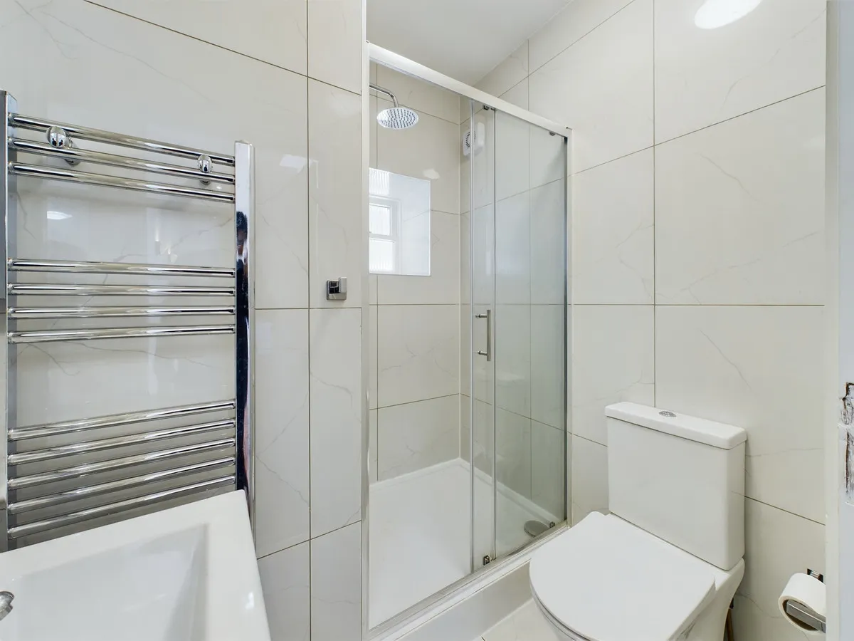 Ravenswood Court, Kingston Upon Thames, KT2, photo 6