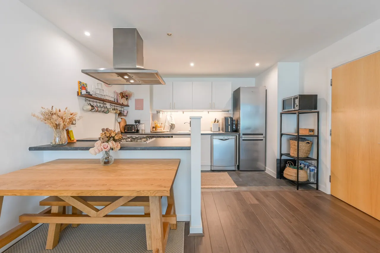 56 Vickerys Wharf, 87 Stainsby Road, London, photo 3