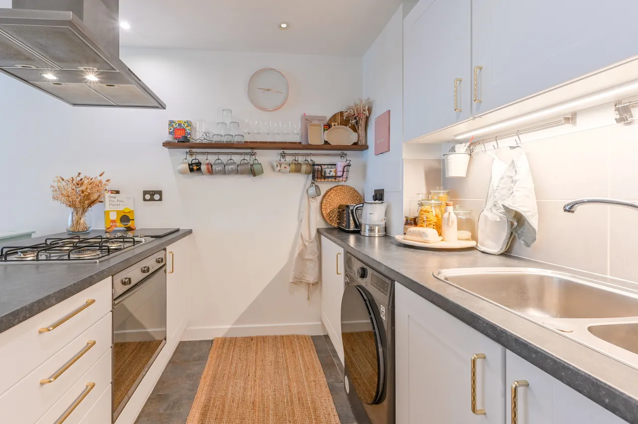 56 Vickerys Wharf, 87 Stainsby Road, London, photo 8