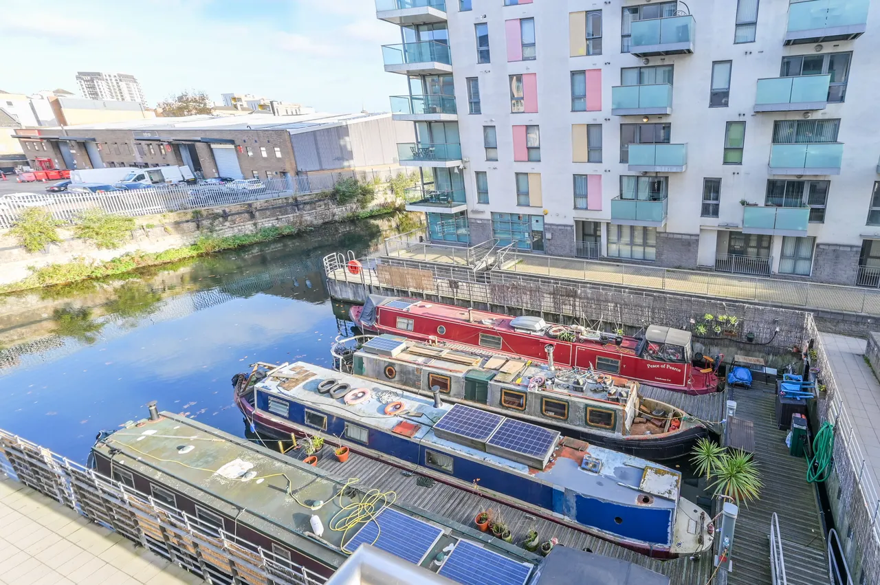 56 Vickerys Wharf, 87 Stainsby Road, London, photo 10