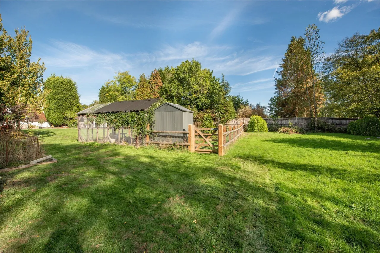 Parkgate Road, Newdigate, RH5, photo 7