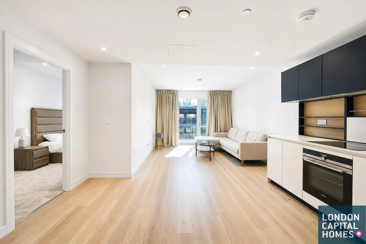1 bed flat for sale, Lockgate Road, London