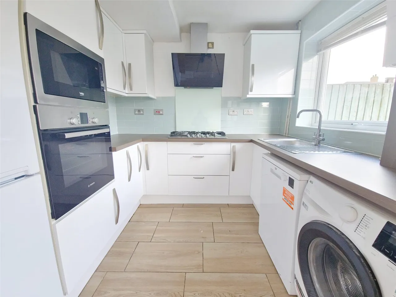 3 bed house to rent, West Malling Way, Hornchurch, RM12