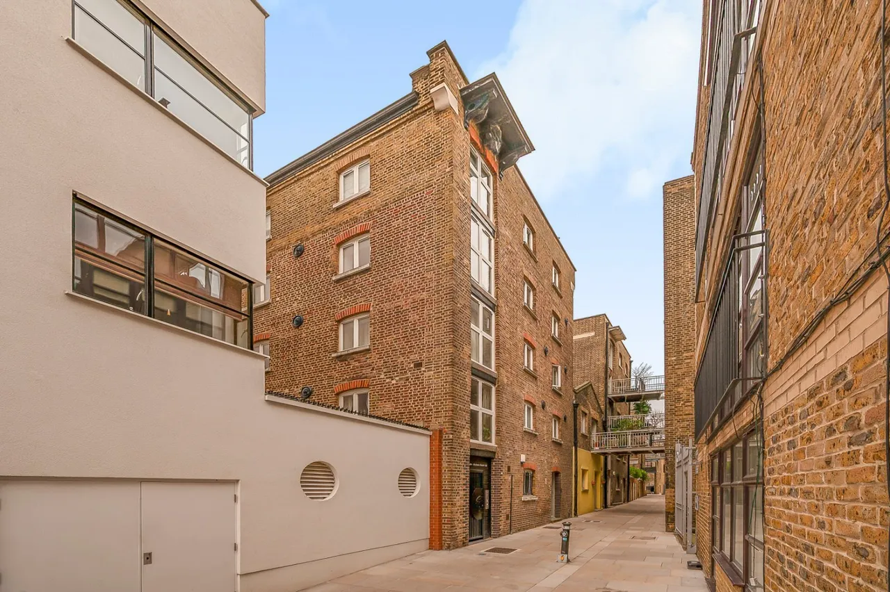 Rotherhithe Street, London, SE16, photo 5