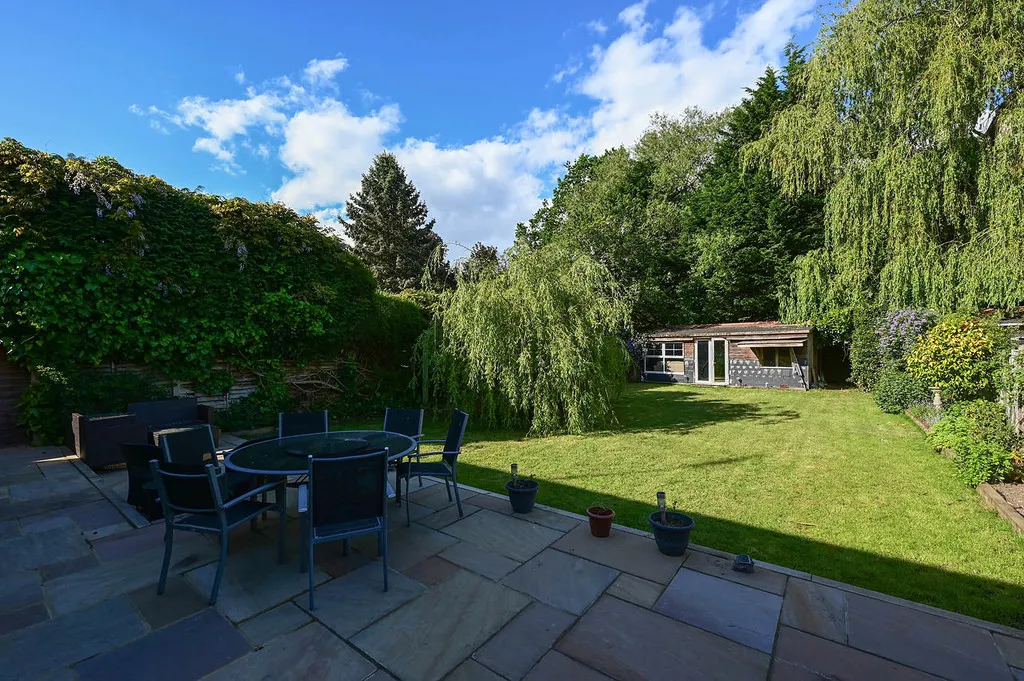 Ashbury Drive, Blackwater, GU17, photo 13