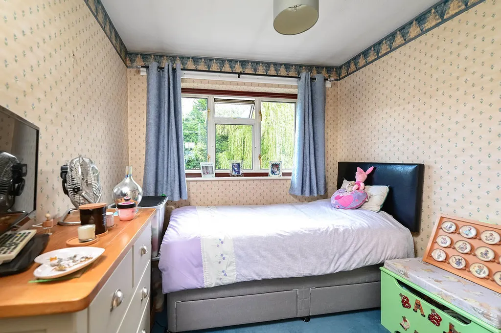 Ashbury Drive, Blackwater, GU17, photo 8