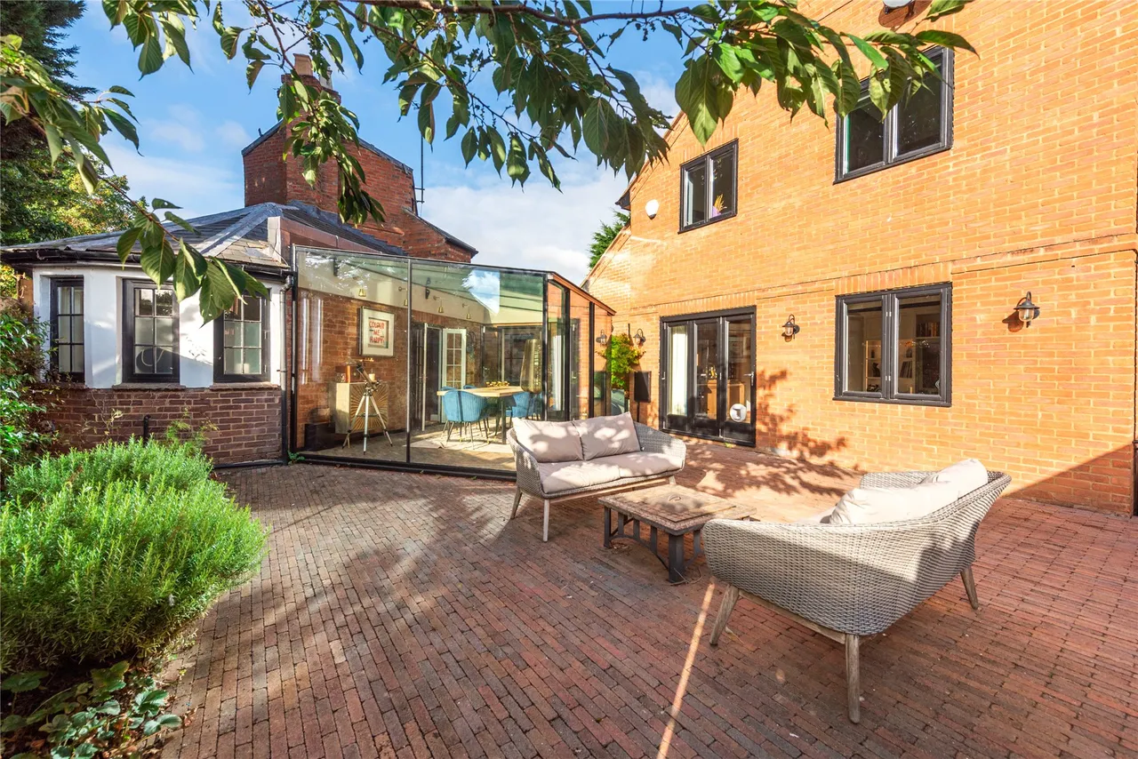 Priory Street, Newport Pagnell, MK16, photo 20