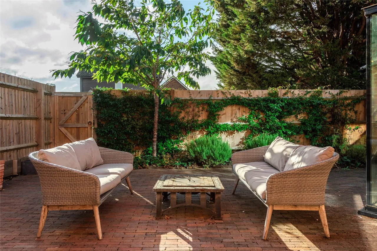 Priory Street, Newport Pagnell, MK16, photo 27