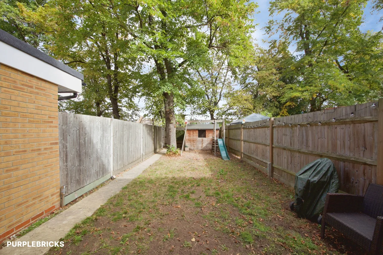 Stephen Jewers Gardens, Barking, IG11, photo 27