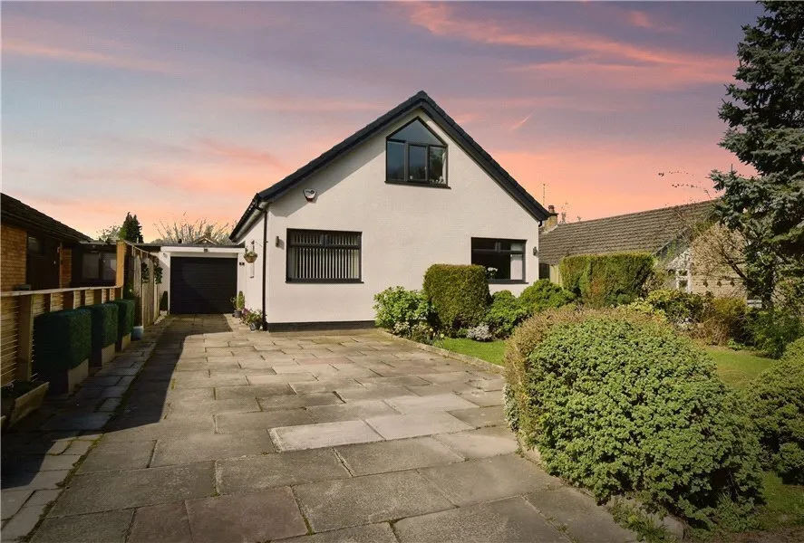4 bed house for sale — Buttermere Road, CHEADLE, Cheshire, SK8