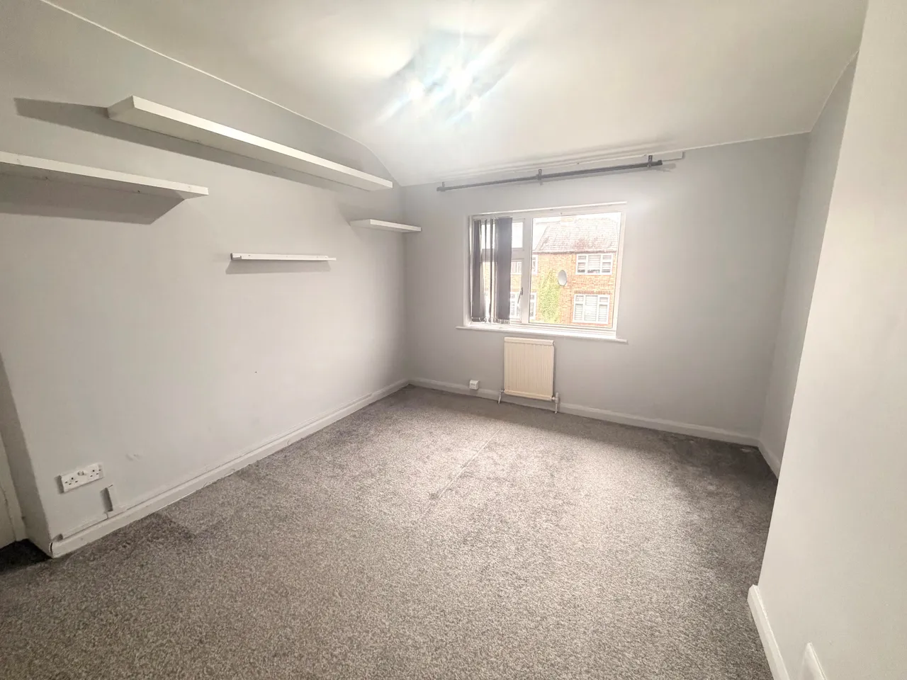 Molyneux Avenue, Warrington, WA5 0DP, photo 6