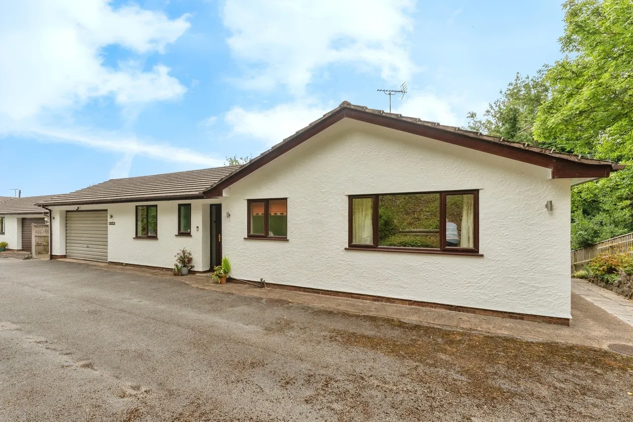 3 bed house for sale, St. Johns Park, Rhydymwyn, CH7
