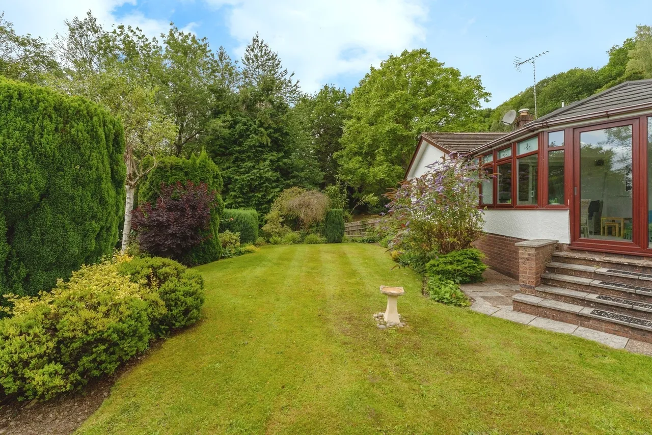 St. Johns Park, Rhydymwyn, CH7, photo 21