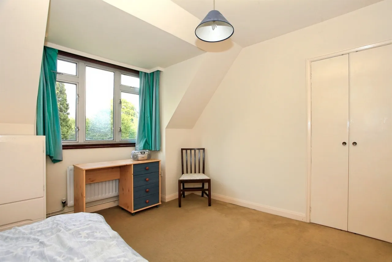 High Street, Peterborough, PE5, photo 13