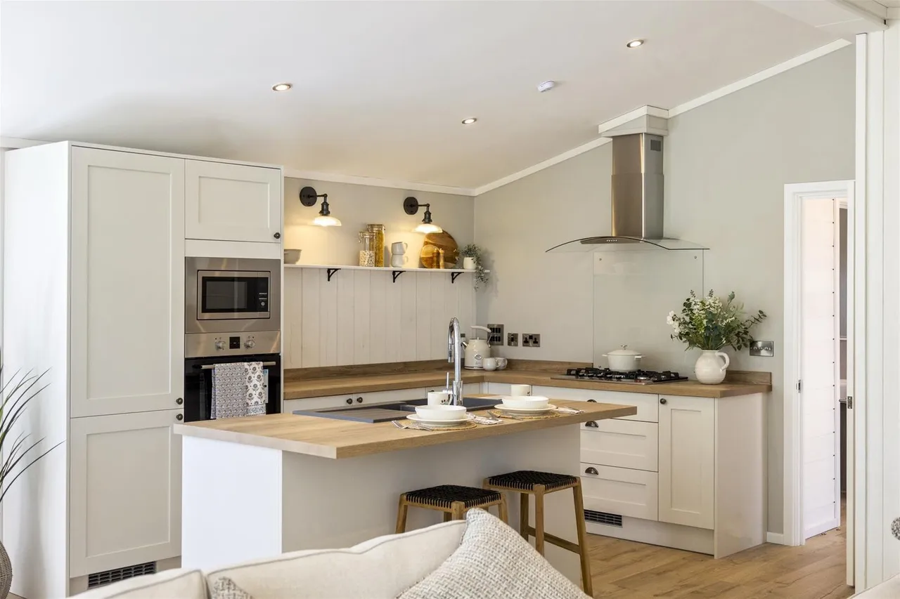 Bluebell Park, Sumners Ponds, Barns Green, Horsham, photo 18