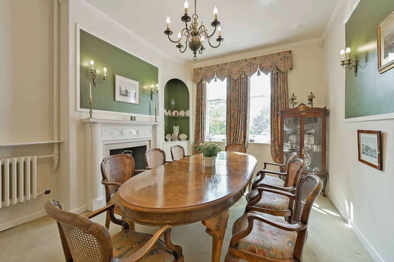 Lower Cookham Road, Maidenhead, Berkshire, SL6 8JU, photo 6
