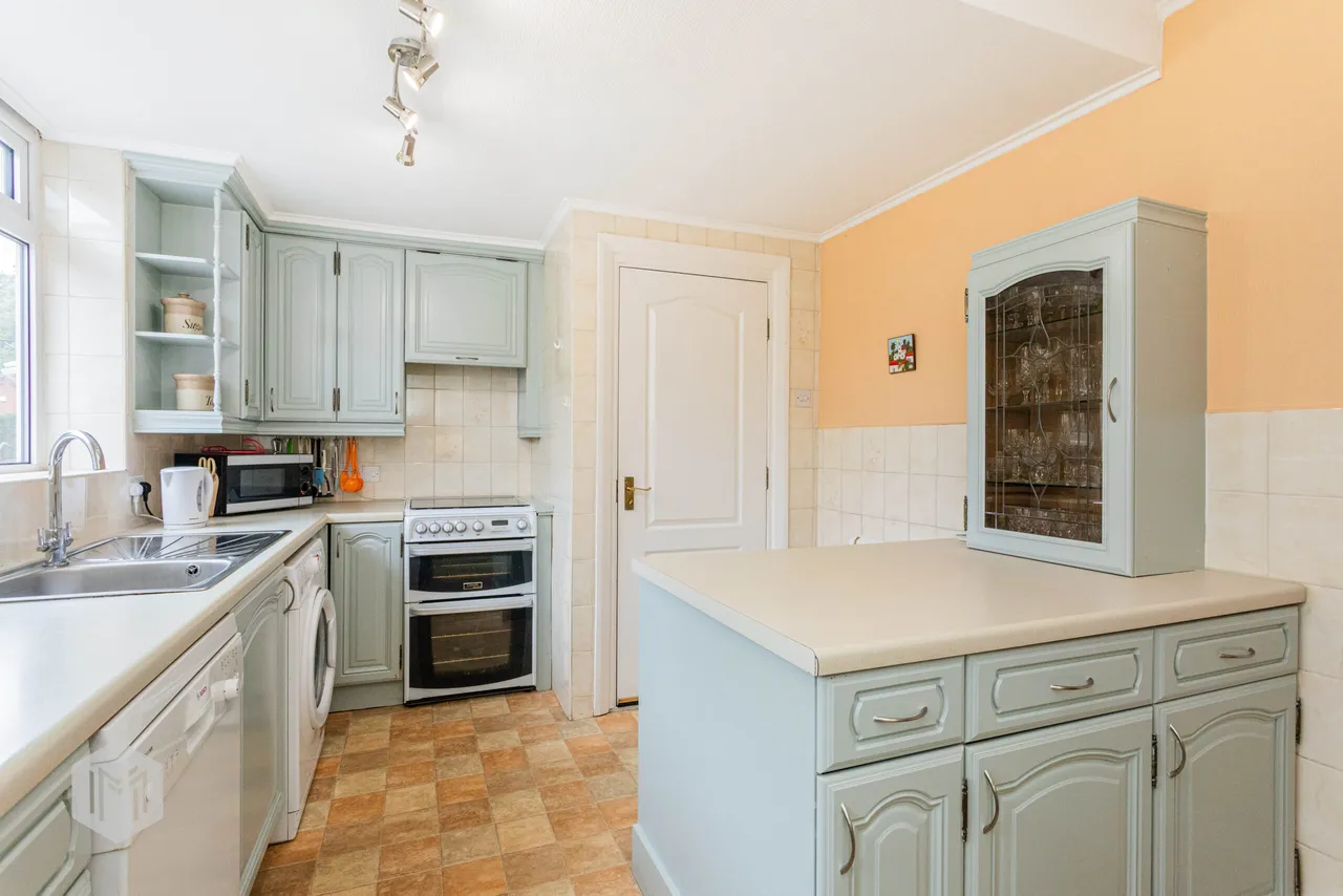 Manchester Road, Clifton, Swinton, Manchester, M27 6WE, photo 9