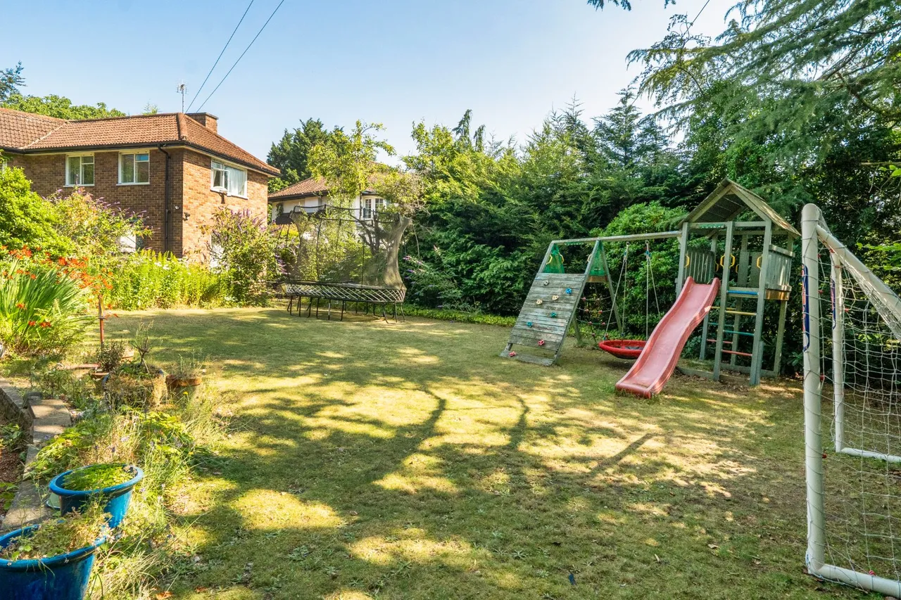Hampton Lane, Solihull, B91, photo 16