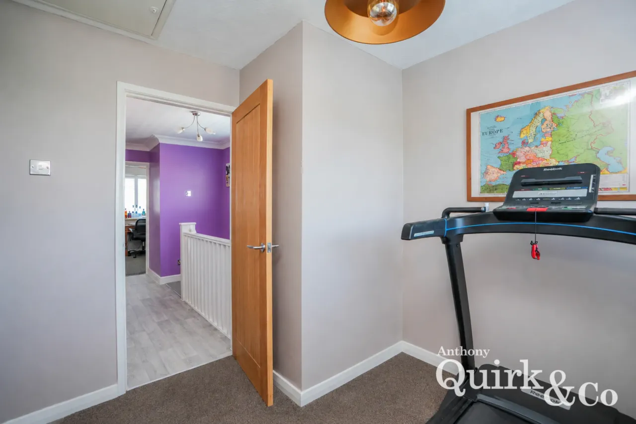 Labworth Road, Canvey Island, SS8, photo 10