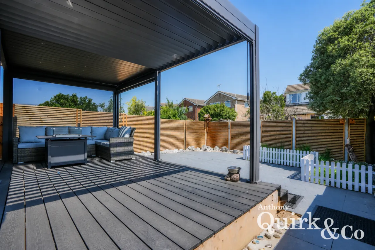 Labworth Road, Canvey Island, SS8, photo 17