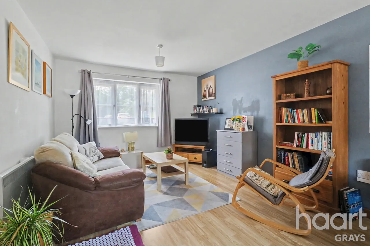 Kendal, Purfleet, RM19, photo 2