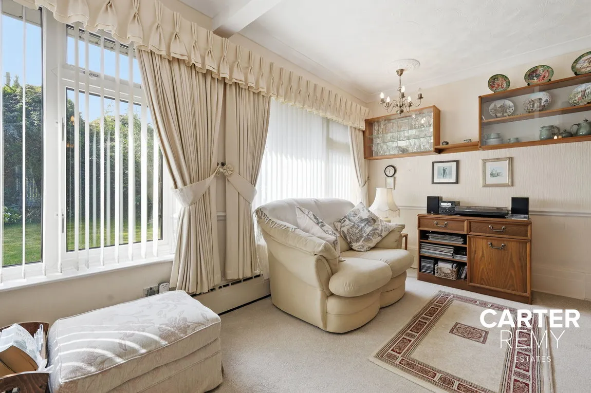 Woodward Close, Grays, RM17 5RP, photo 7
