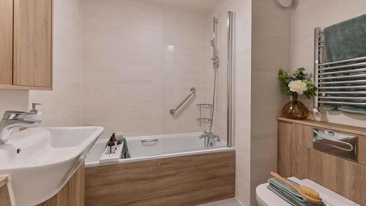 Wilmot Lane, Beeston, NG9, photo 7
