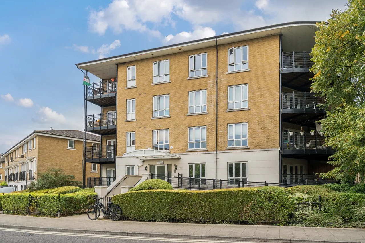 St. Georges Way, London, SE15, photo 3