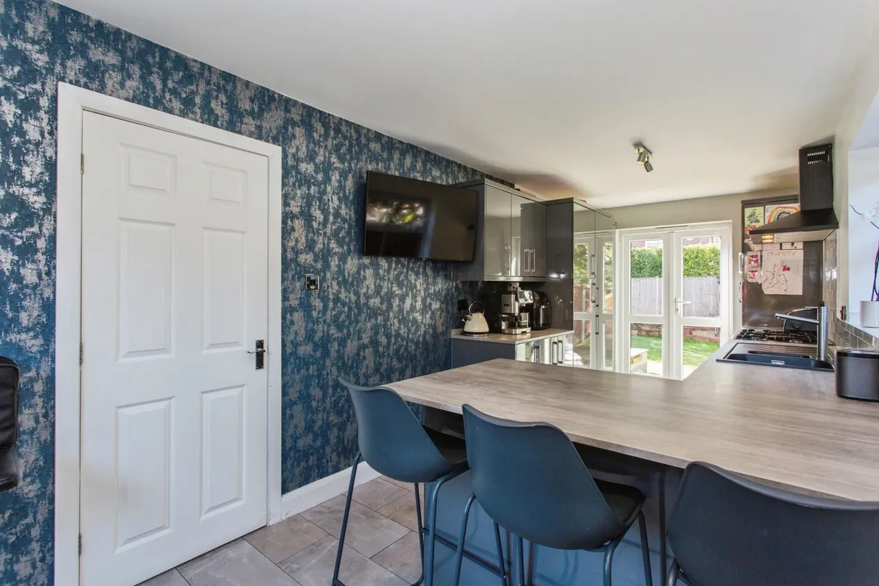 Ivy Close, Leyland, PR25, photo 11