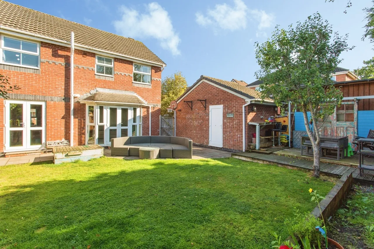 Ivy Close, Leyland, PR25, photo 21