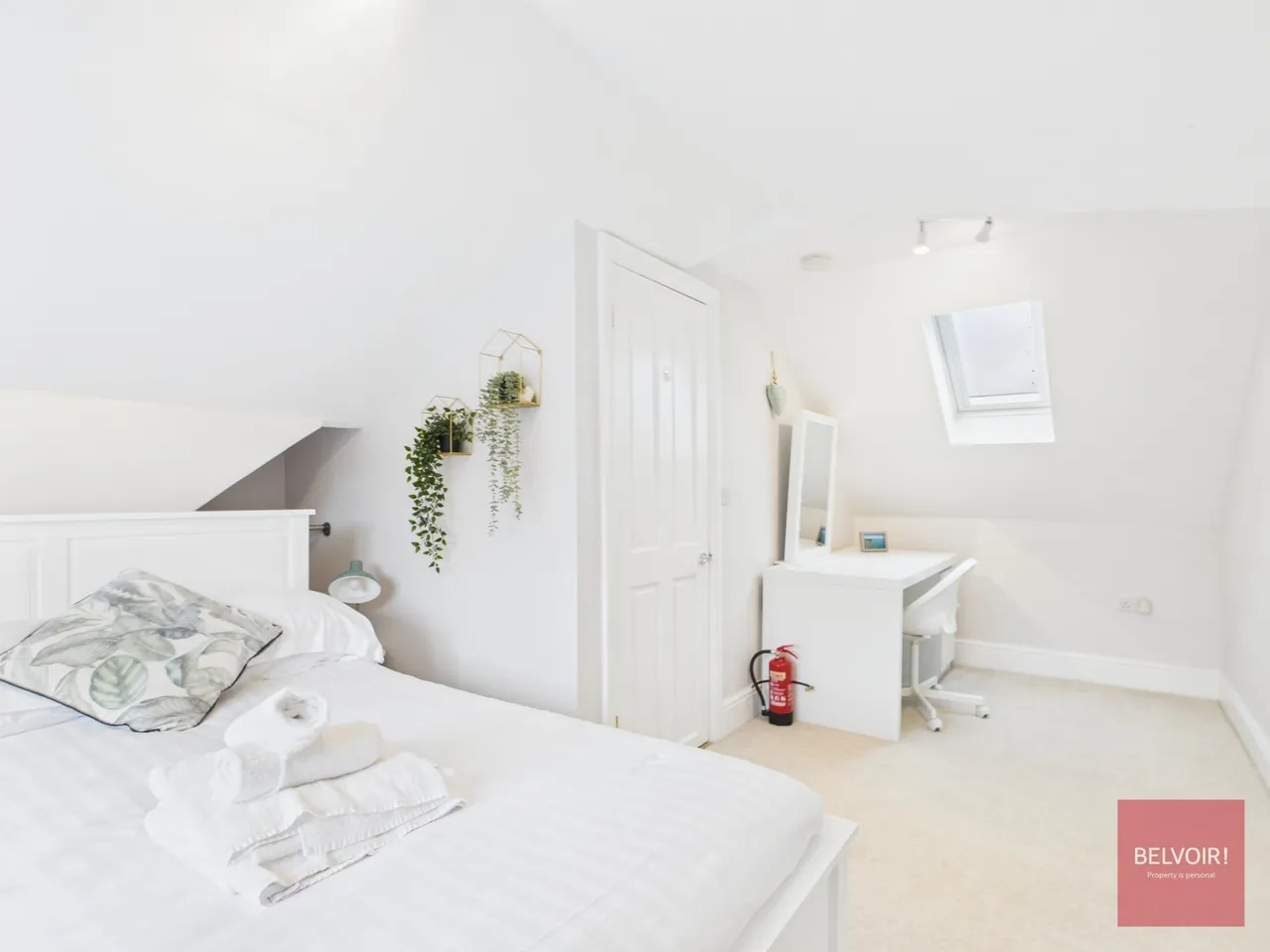 Victoria Avenue, Mumbles, SA3, photo 10