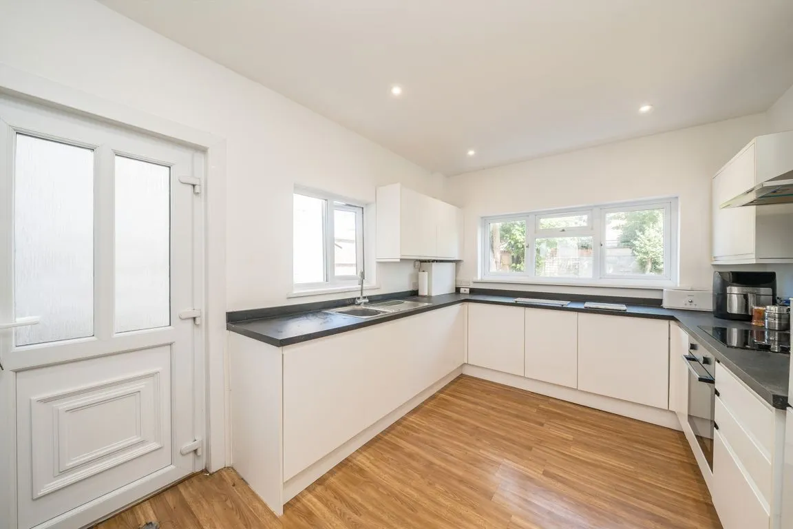 Cromwell Road, TW13, photo 4