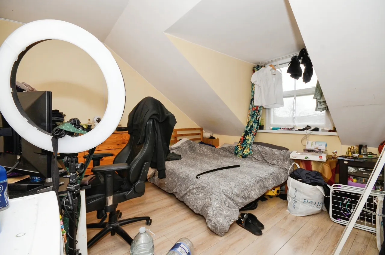 Vicarage Road, Watford, WD18, photo 13