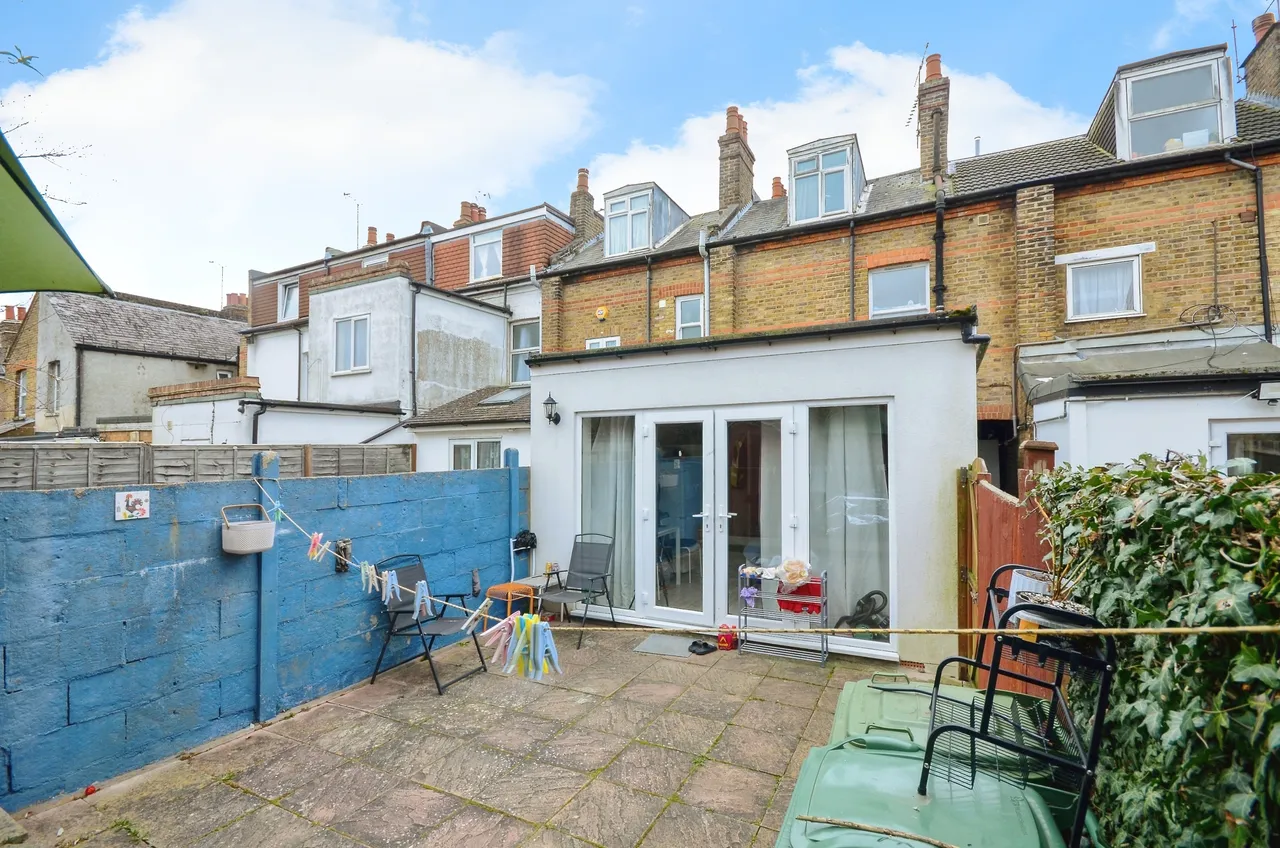 Vicarage Road, Watford, WD18, photo 10