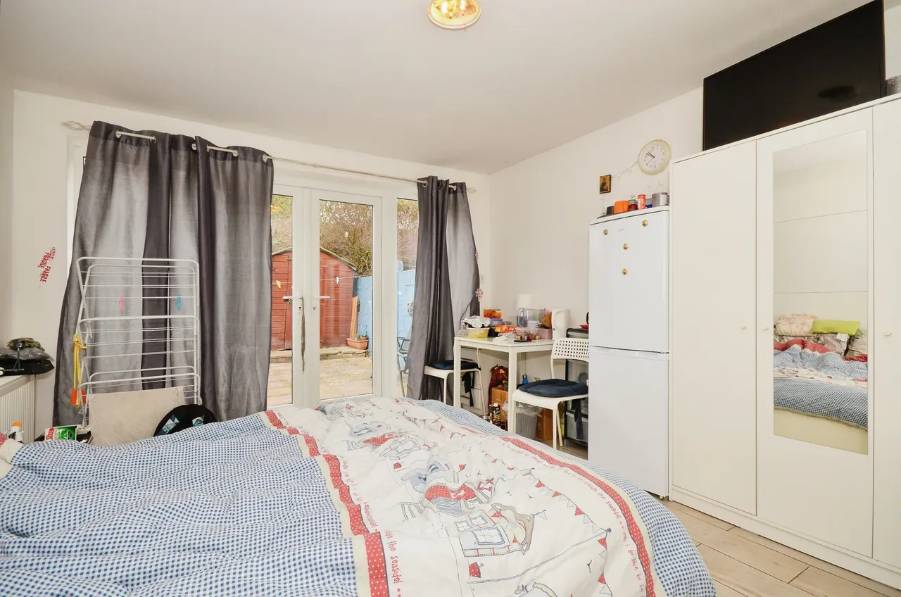 Vicarage Road, Watford, WD18, photo 5