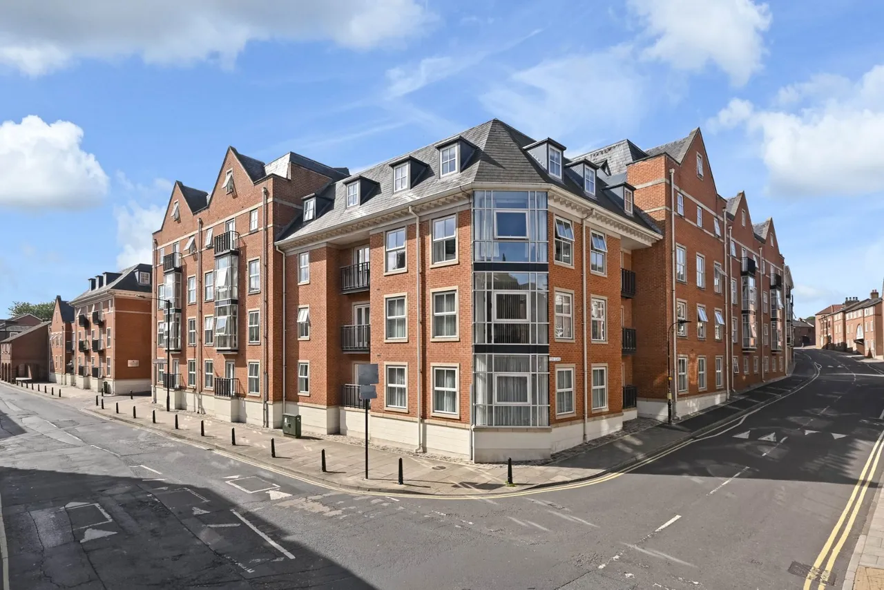 2 bed flat to rent, Centurion Square, Skeldergate, YO1