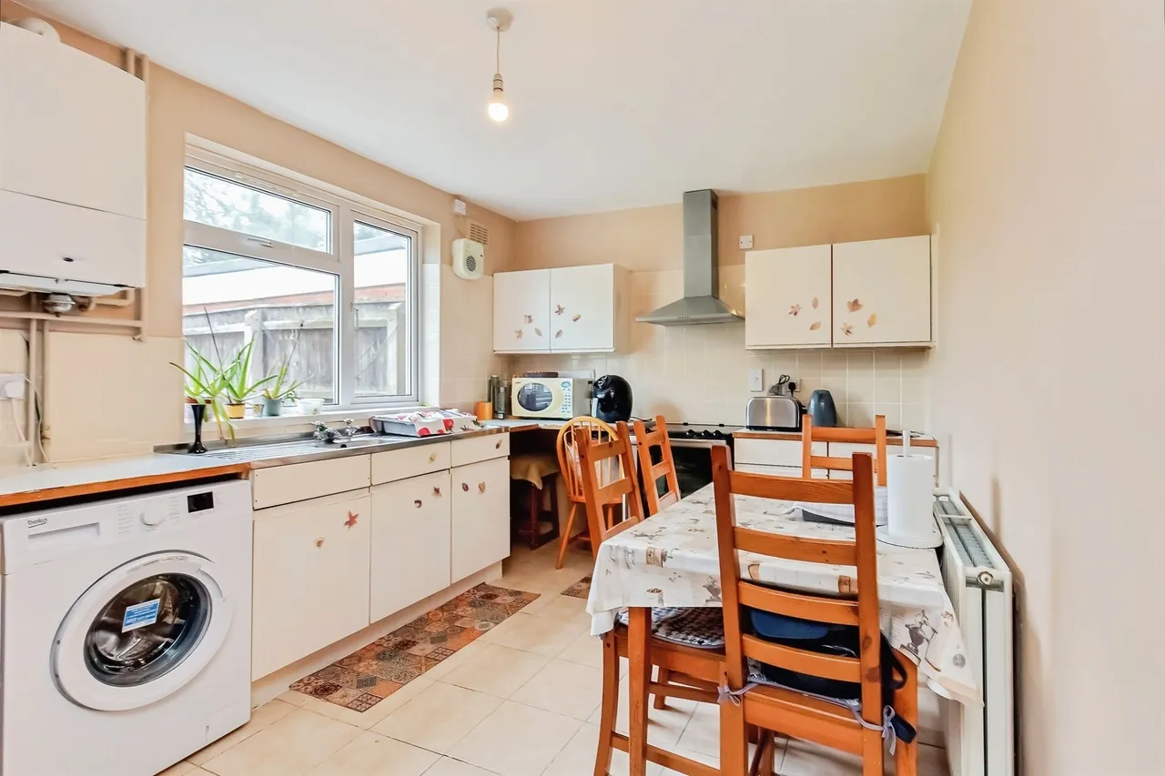 Kingsley Road, Peterborough, PE1, photo 2