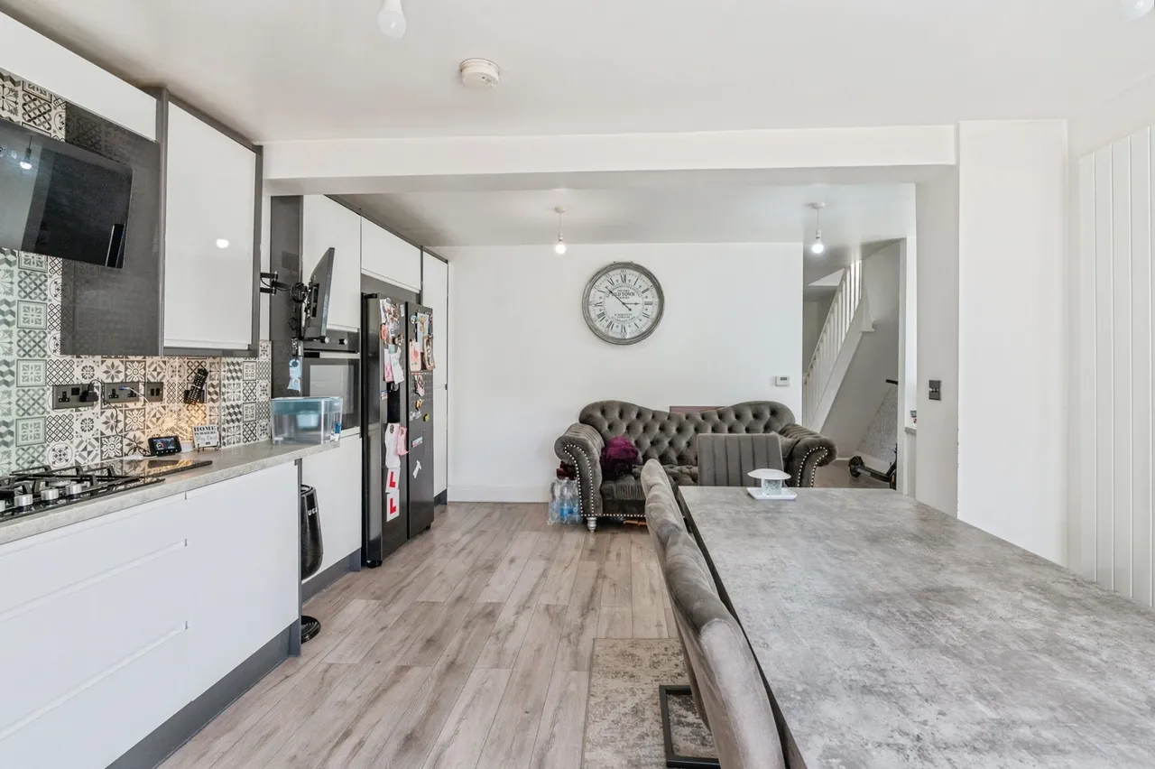 Brentwood Road, Grays, Essex, RM16, photo 12
