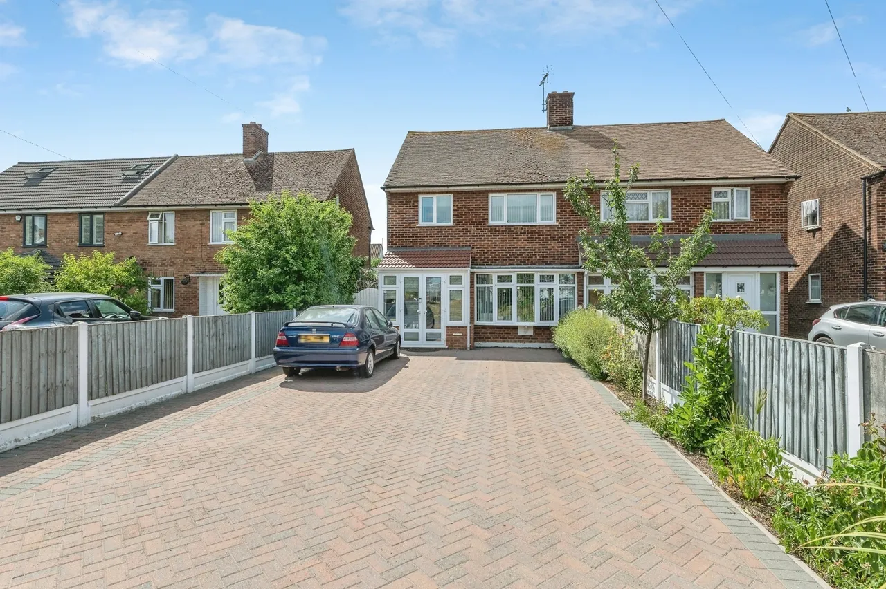 Brentwood Road, Grays, Essex, RM16, photo 22